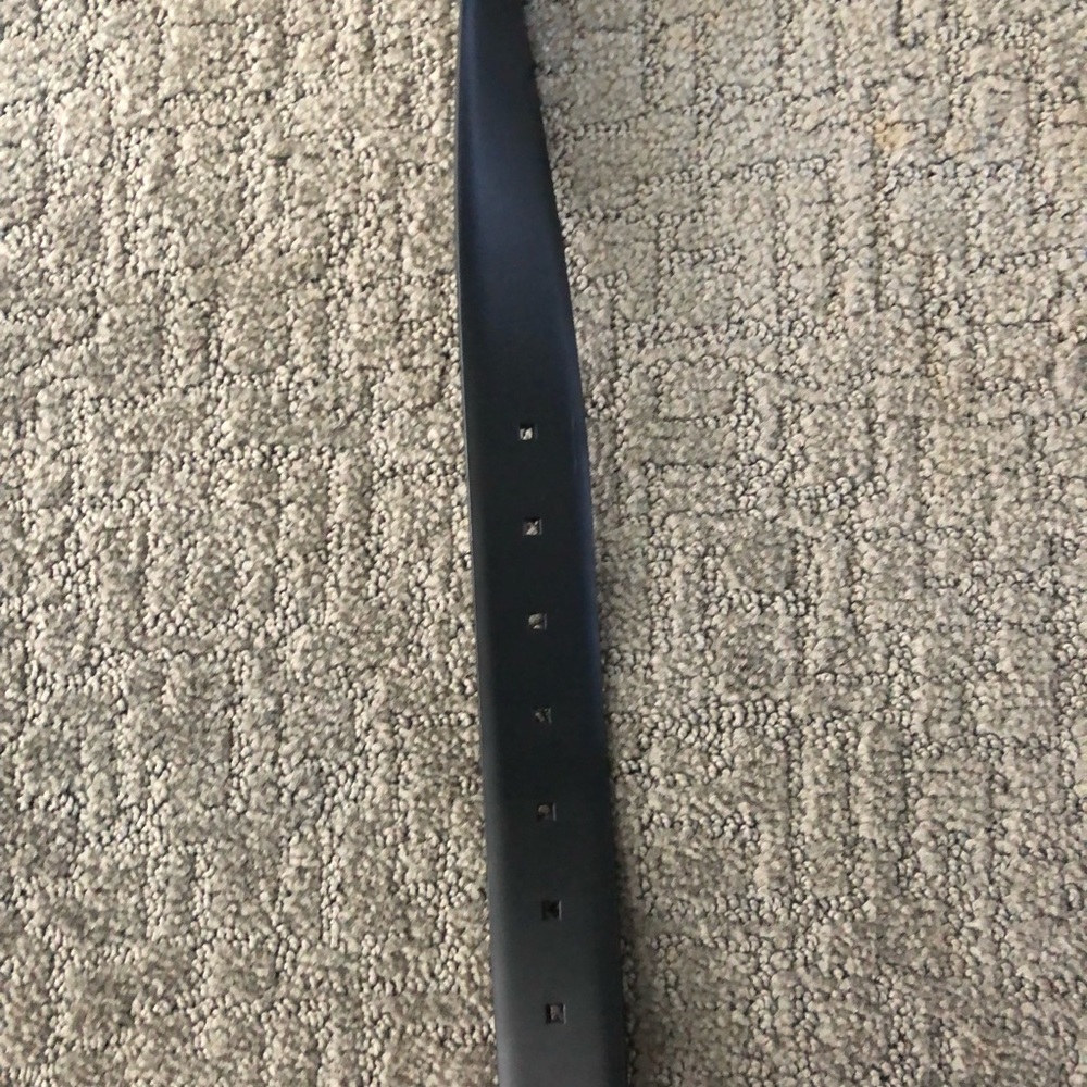 Kenneth Cole Reaction Reversible Belt - Picture 4 of 4